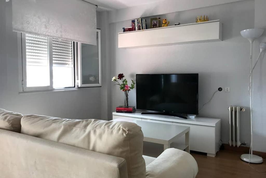 2 Banos! Piso Grande 100 M2 Y Garaje Gratis Lejlighed Madrid Eksteriør billede